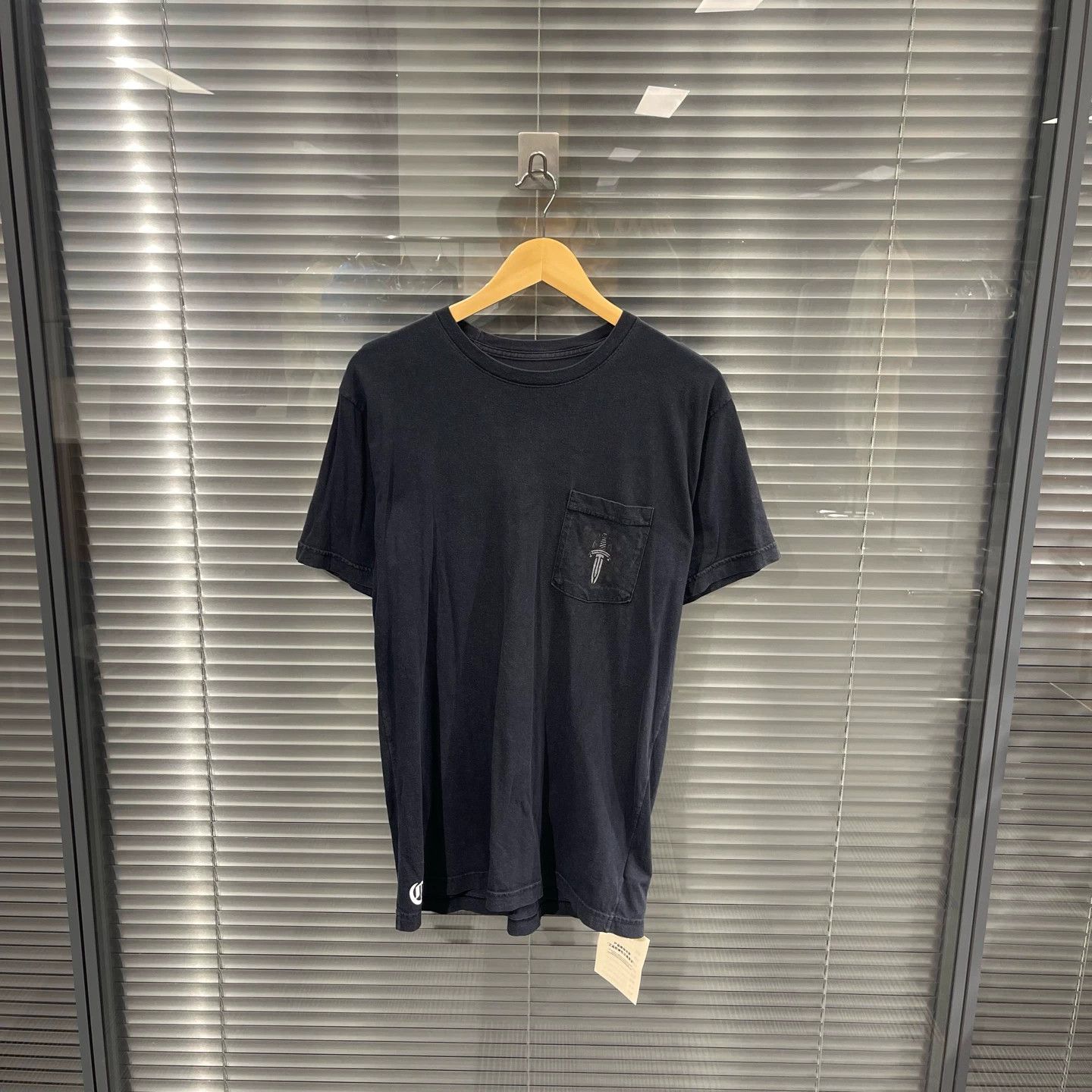 Chrome Hearts CH Sword Vine Scroll Black Silver Foil Short Sleeve L 9/10 Size US L / EU 52-54 / 3 - 2 Thumbnail