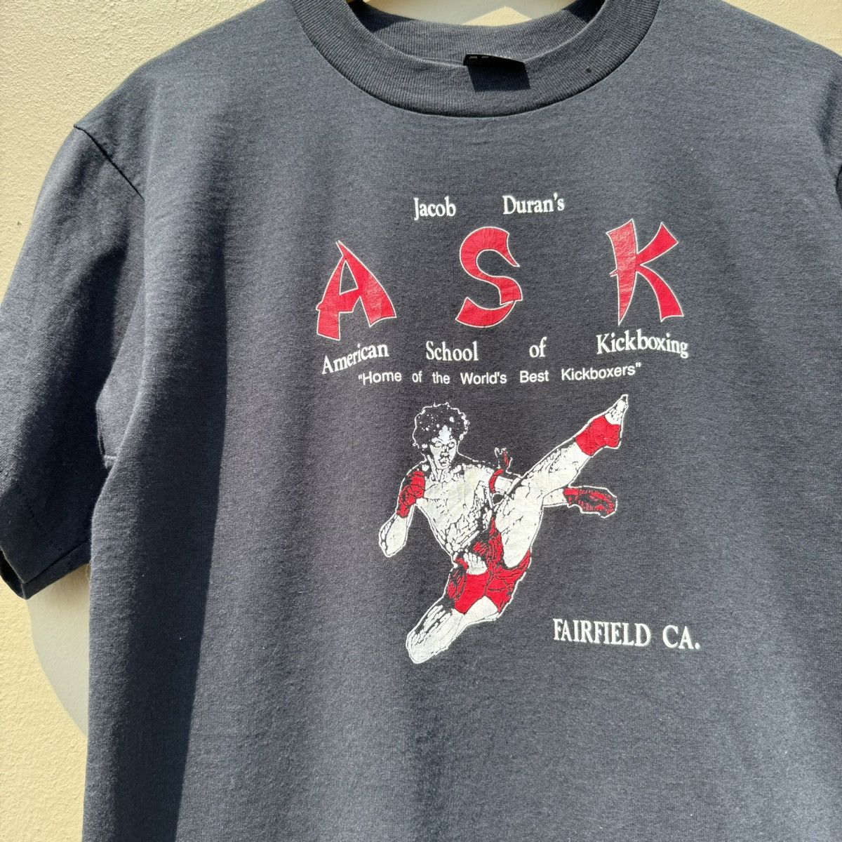 Vintage Vintage american school of kickboxing 90s tee Size US M / EU 48-50 / 2 - 2 Thumbnail