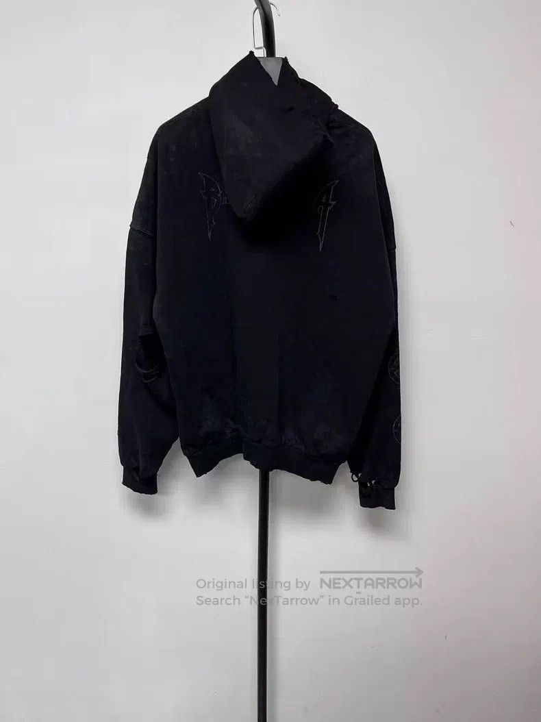 Balenciaga Balenciaga Solid Color Hooded Pleated Long Sleeve Sweatshi Size US S / EU 44-46 / 1 - 2 Thumbnail