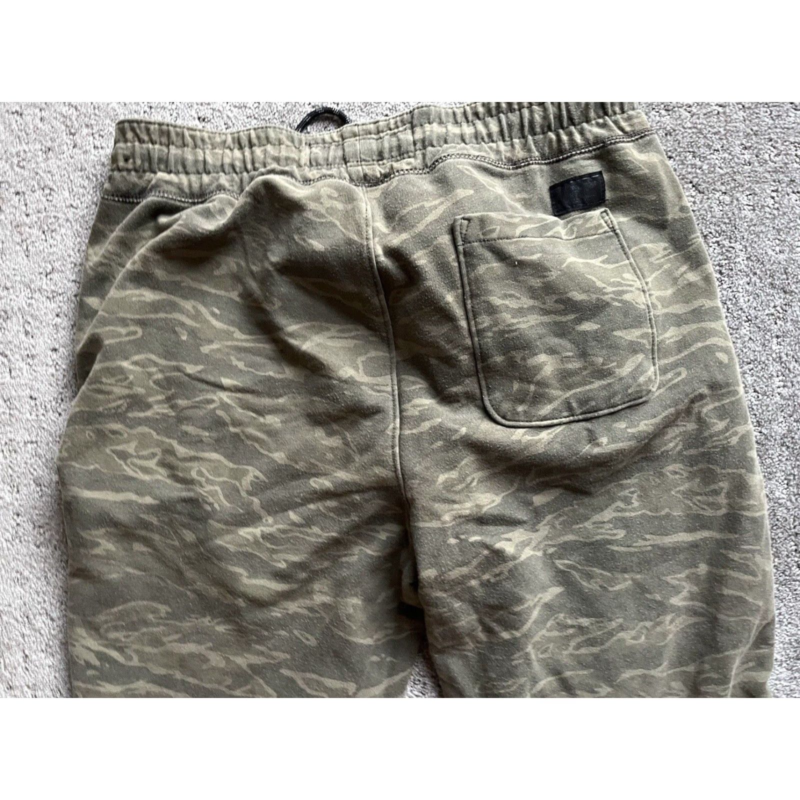 Abercrombie & Fitch VINTAGE Abercrombie & Fitch Mens Small Stretch Chino Jogger Pants Green Camo Drawstring Size US 29 - 4 Thumbnail