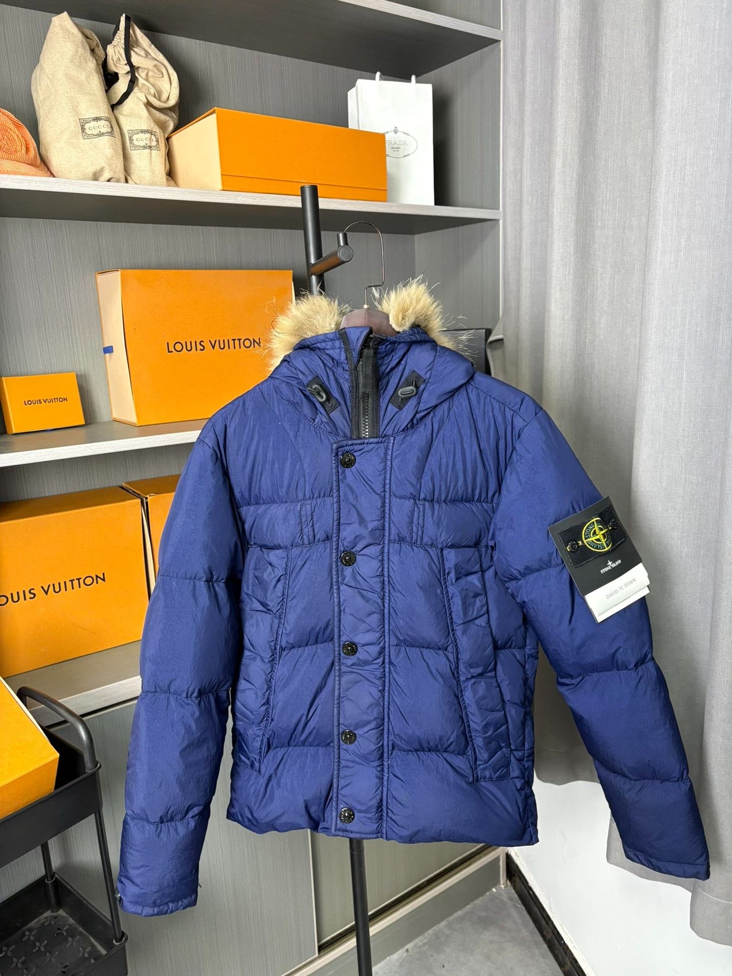 Stone Island Stone Island Down Blue Heavy Coat S Men Size US S / EU 44-46 / 1 - 1 Thumbnail