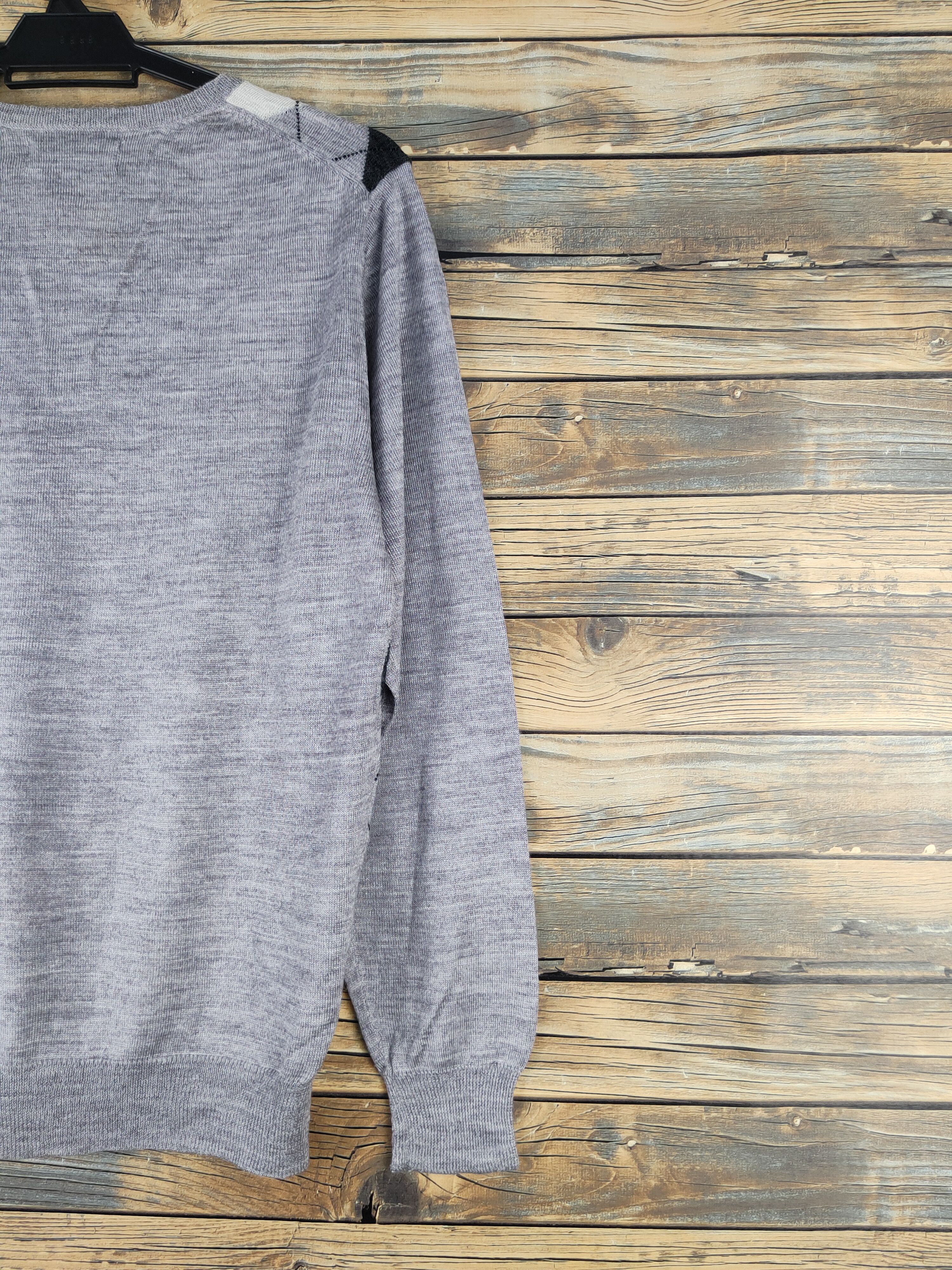 Comme Ca Ism Comme Ca Ism Gray V-Neck Argyle Knitwear Sweatshirts #W1193 Size US M / EU 48-50 / 2 - 9 Thumbnail