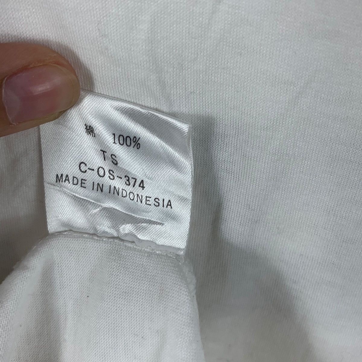 Vintage Vintage IXIZ JAPAN DESIGNER Individually Basic Tee Shirt Size L / US 10 / IT 46 - 8 Thumbnail