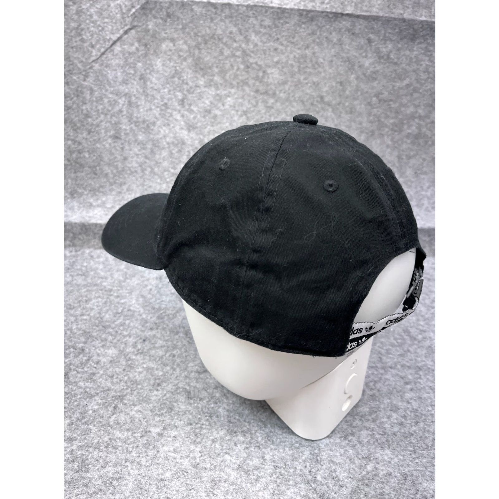 Adidas Adidas Hat Cap Strap Back Adult One Size Black 100% Cotton Golfer Outdoor Size ONE SIZE - 5 Thumbnail