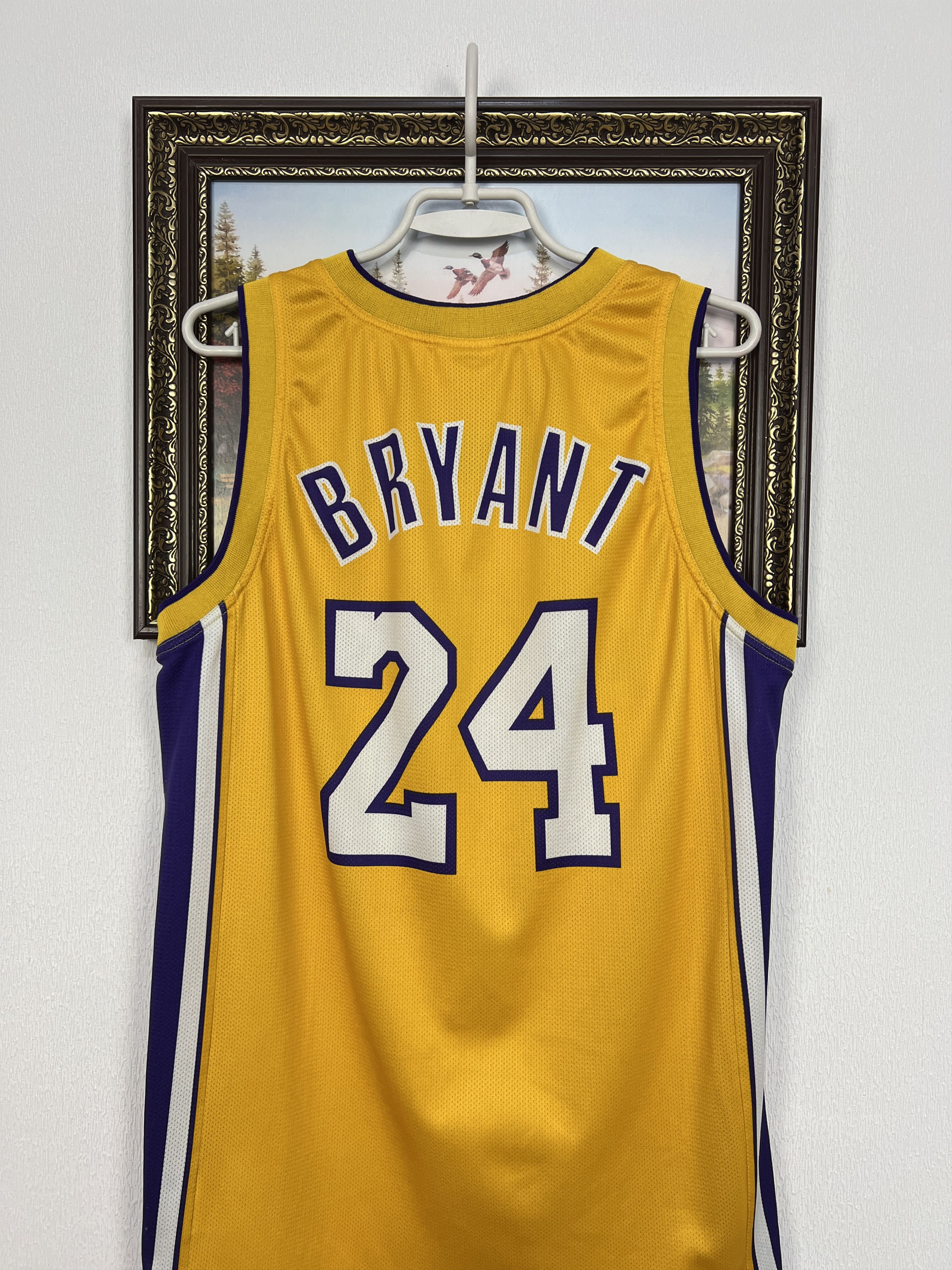 Champion Vintage 90's Champion Los Angeles Lakers #24 Bryant Jersey Size US L / EU 52-54 / 3 - 8 Thumbnail