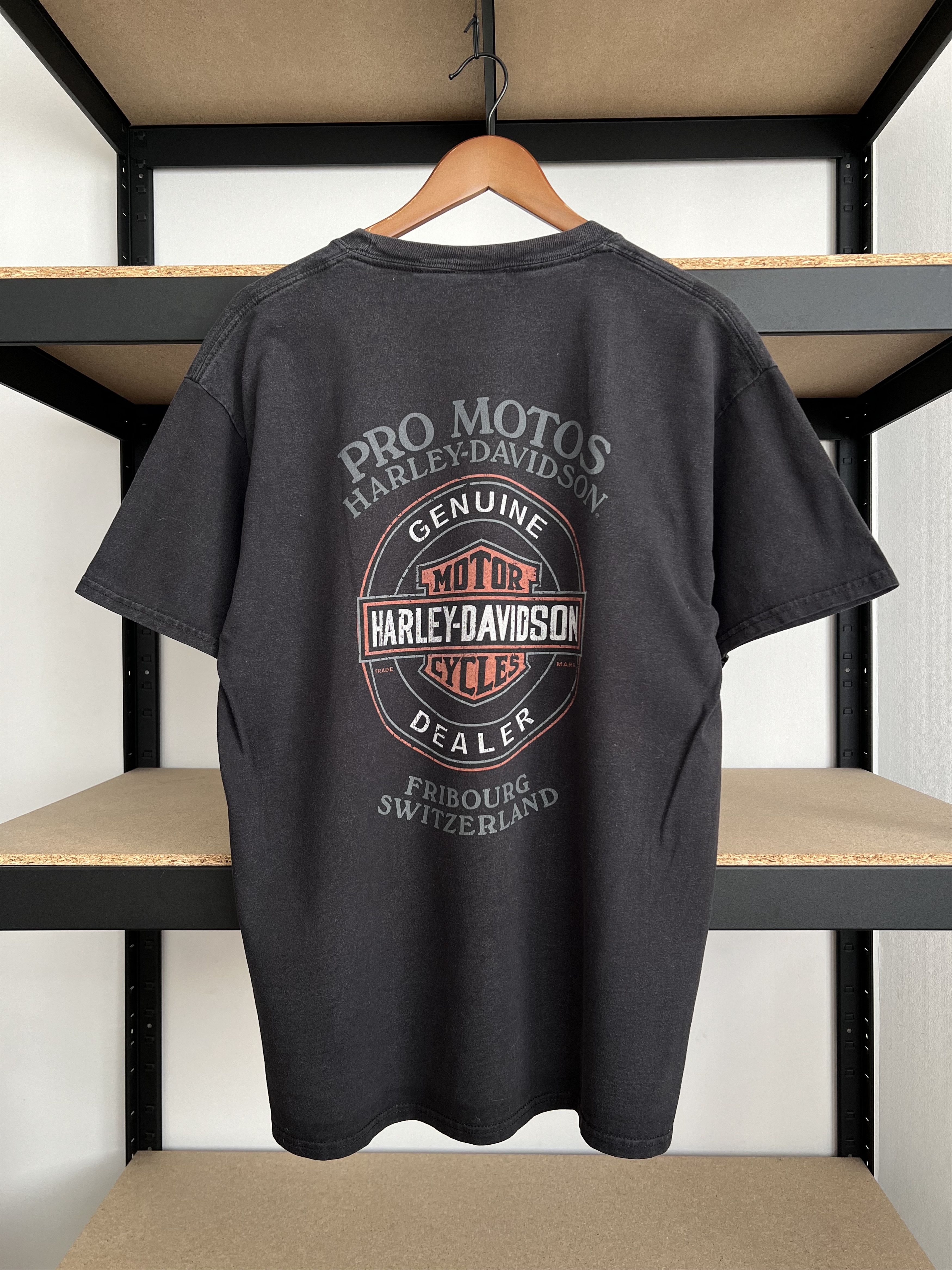 Harley Davidson Vintage 2009 Harley Davidson Switzerland Black T-shirt Size US L / EU 52-54 / 3 - 4 Thumbnail