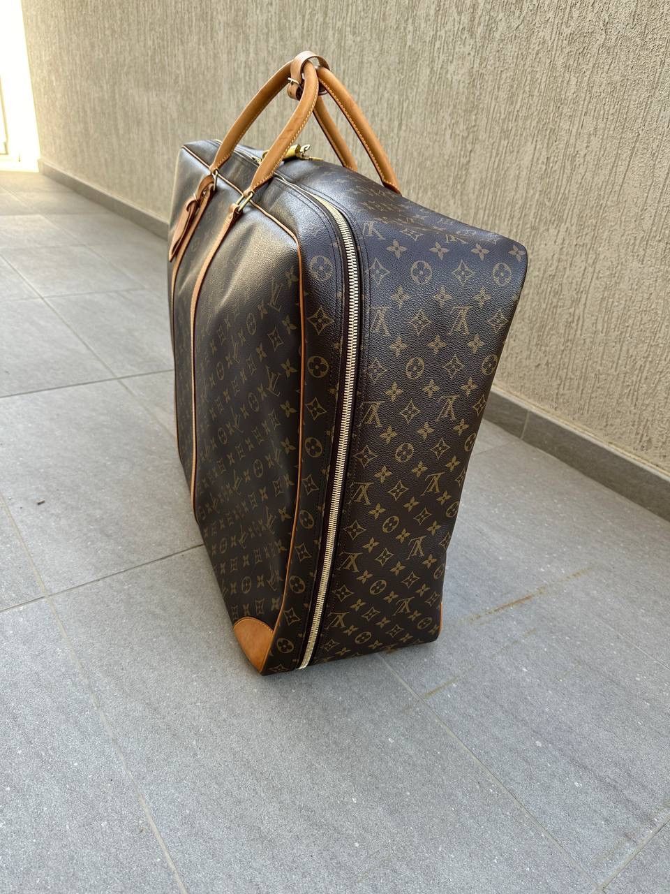 Louis Vuitton Louis Vuitton Sirius 65 Suitcase Size ONE SIZE - 2 Thumbnail
