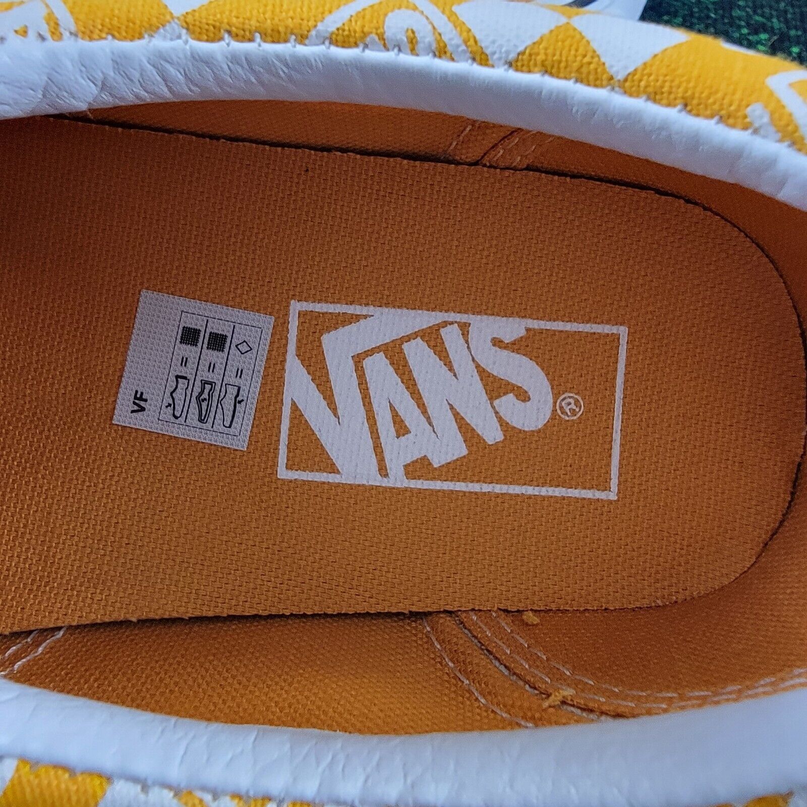 Vans Vans Unisex Era Sneakers Gold Nugget/Saffron Size:M9.5 W11 Size US 9.5 / EU 42-43 - 6 Thumbnail