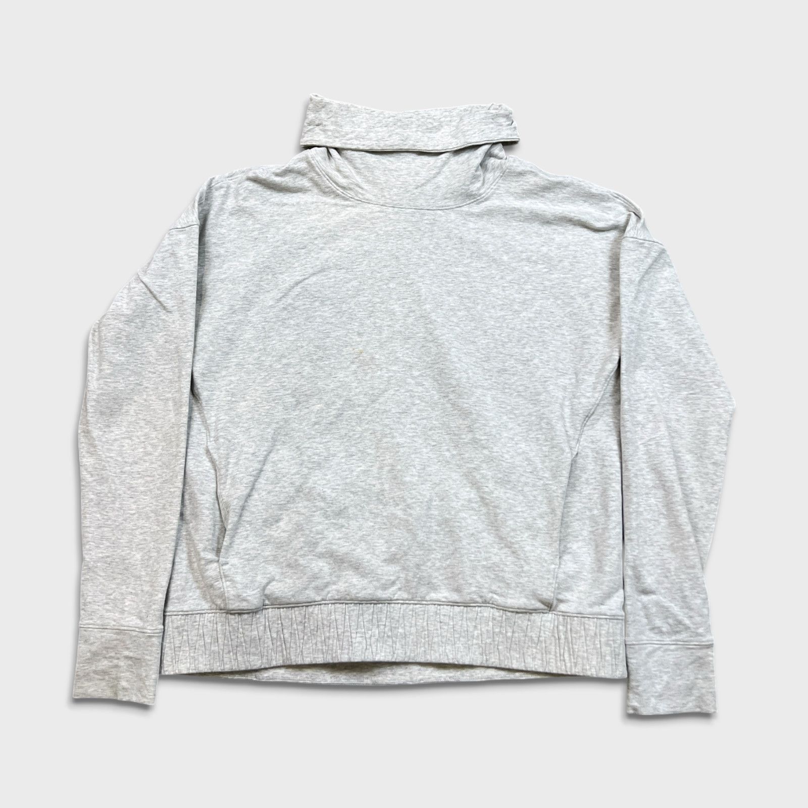 Lululemon Lululemon Stress Less Pullover sz 10 Long Sleeve Sweater Size L / US 10 / IT 46 - 1 Thumbnail