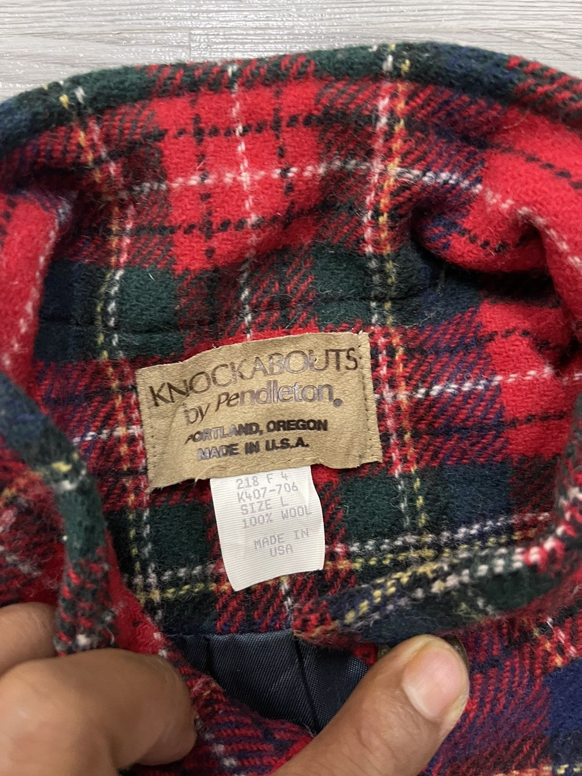 Pendleton × Vintage Vintage Pendleton Plaid Wool Jacket Size US L / EU 52-54 / 3 - 7 Thumbnail