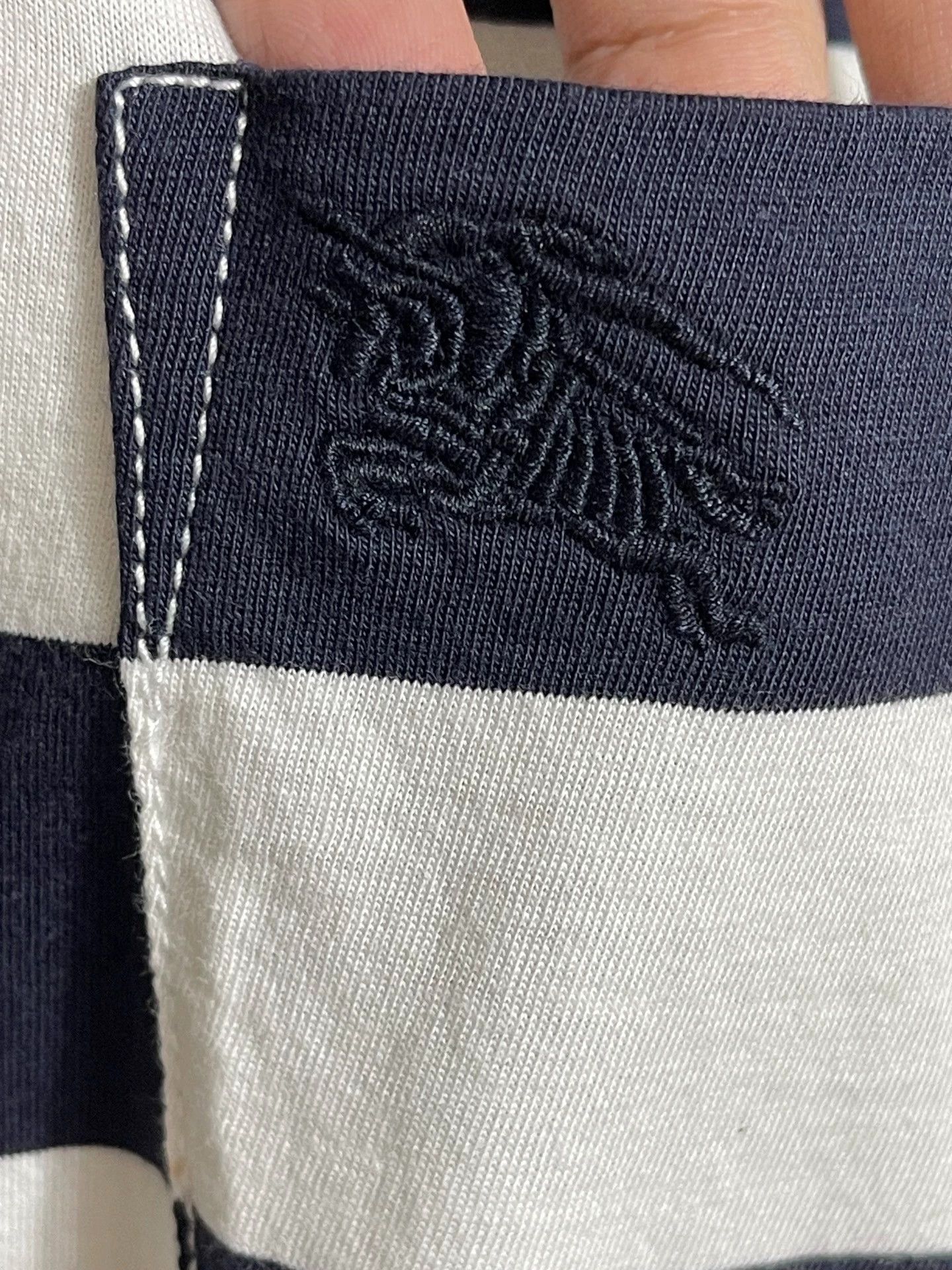 Burberry Burberry Oversized Striped Short Sleeve T-Shirt L Size US L / EU 52-54 / 3 - 5 Thumbnail