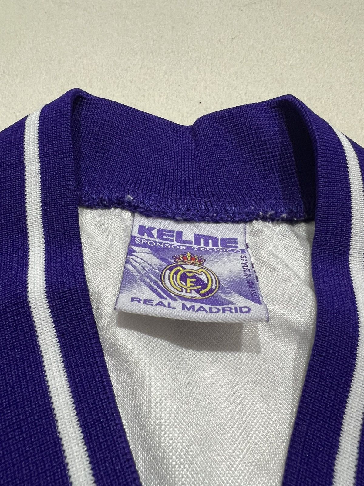 Vintage Real Madrid 1996/97 Kelme Campeon De Liga Jersey Size US L / EU 52-54 / 3 - 9 Thumbnail