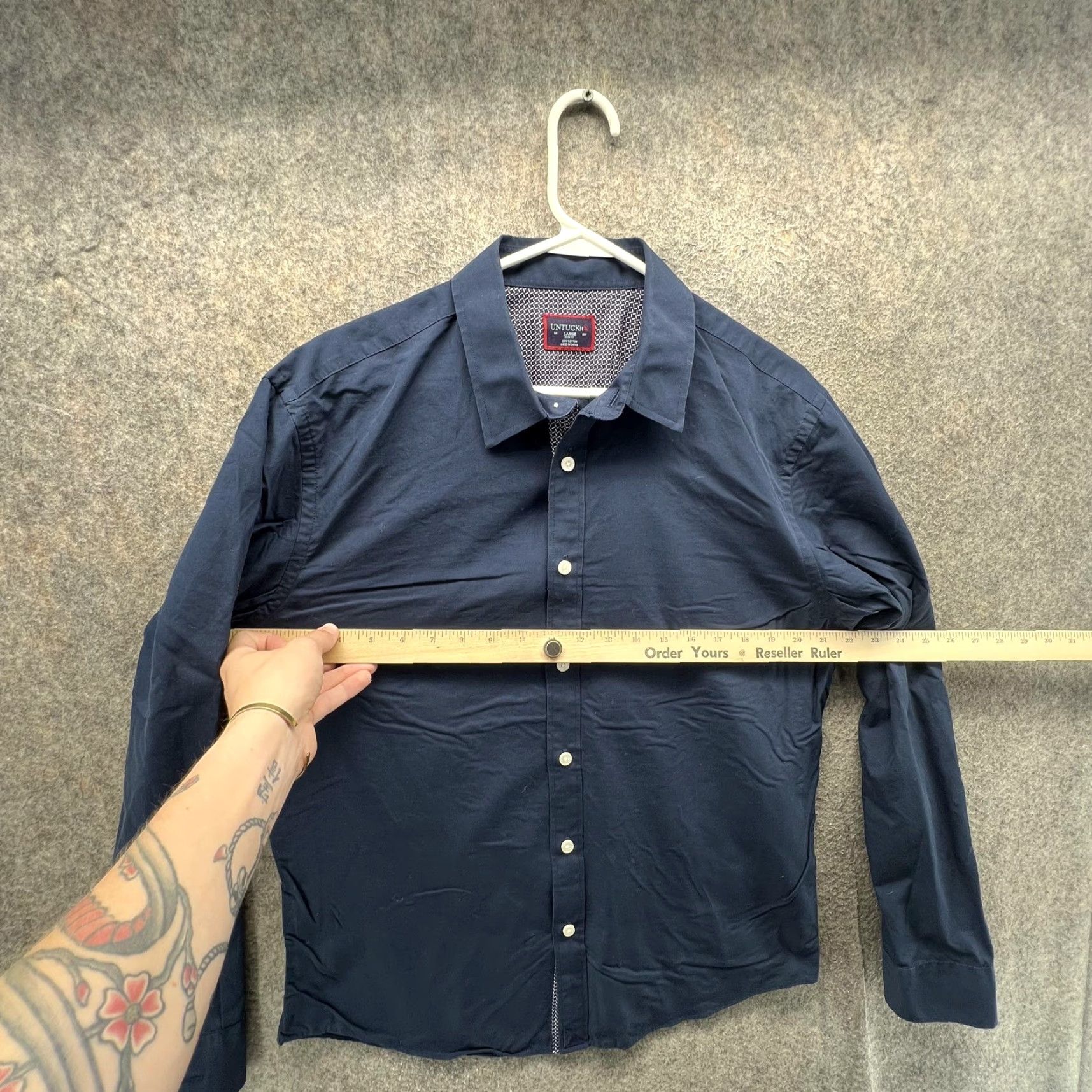 UNTUCKit UNTUCKit Shirt Mens Large Blue Solid Long Sleeve Button Front Slim Fit Casual Size US L / EU 52-54 / 3 - 5 Thumbnail