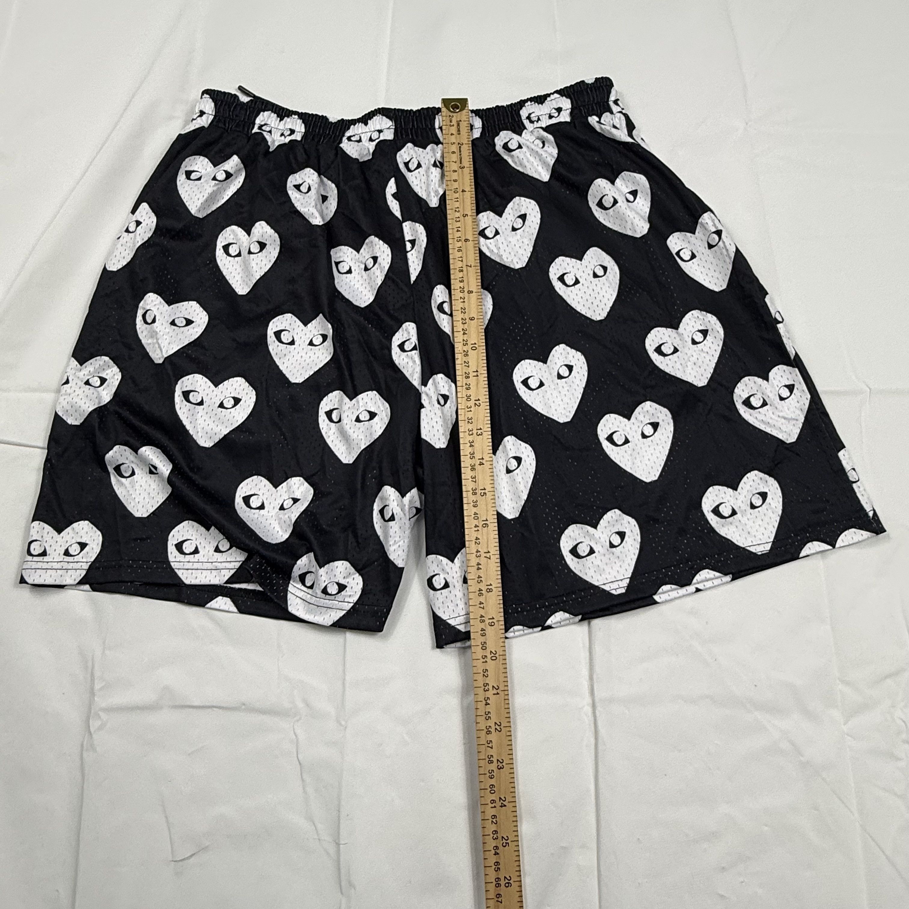 Other OB Heart Graphic Mesh Athletic Shorts Black White XXL Size US 40 / EU 56 - 6 Thumbnail