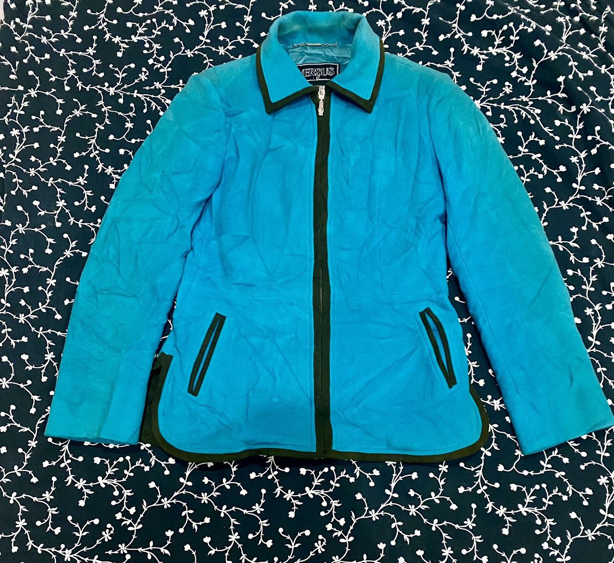 Versace vtg gianni versace fleece jacket Size S / US 4 / IT 40 - 1 Thumbnail
