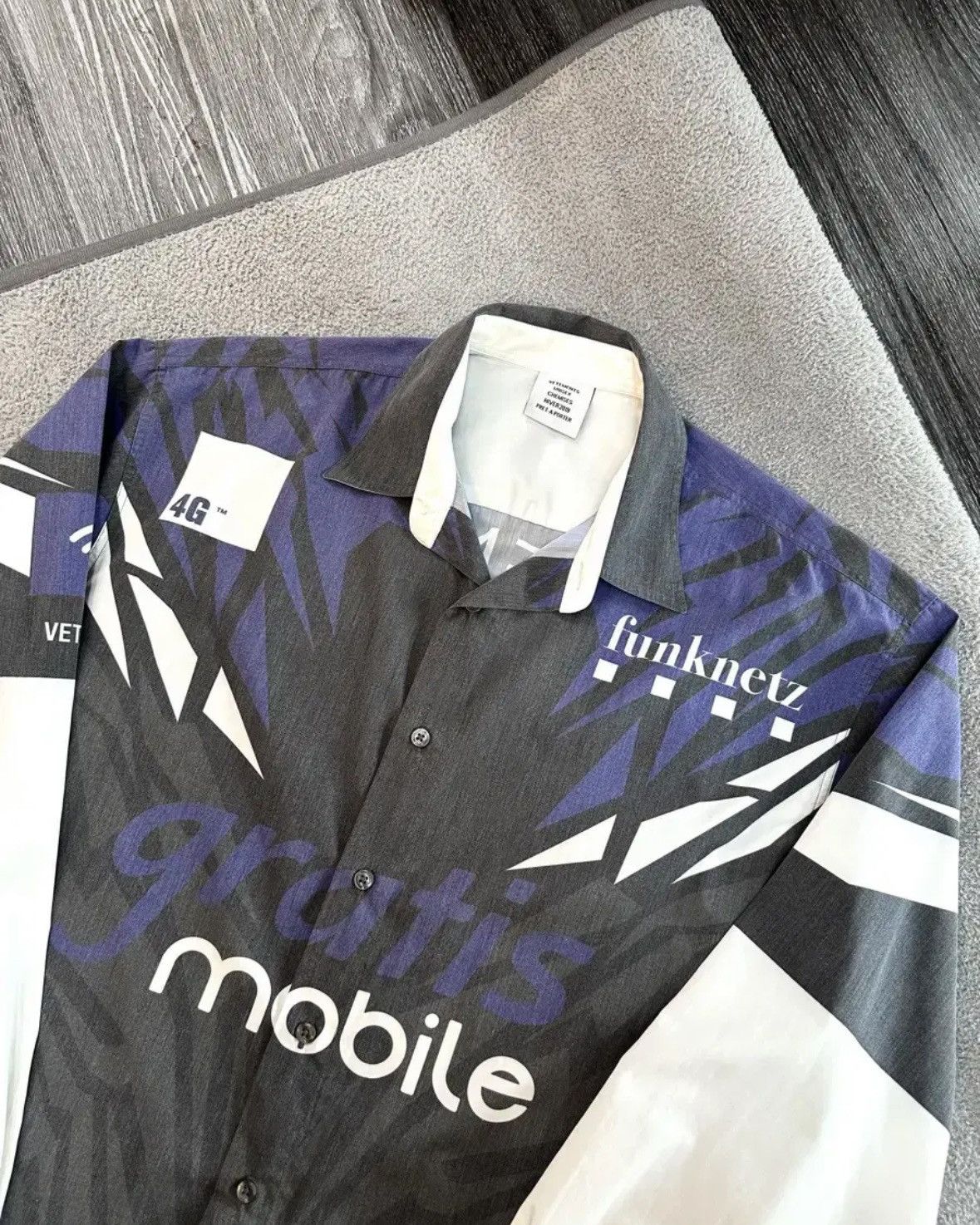 Vetements *rare*Vetements 19AW Lichtenstein Football Jersey Shirts Size US XS / EU 42 / 0 - 2 Thumbnail