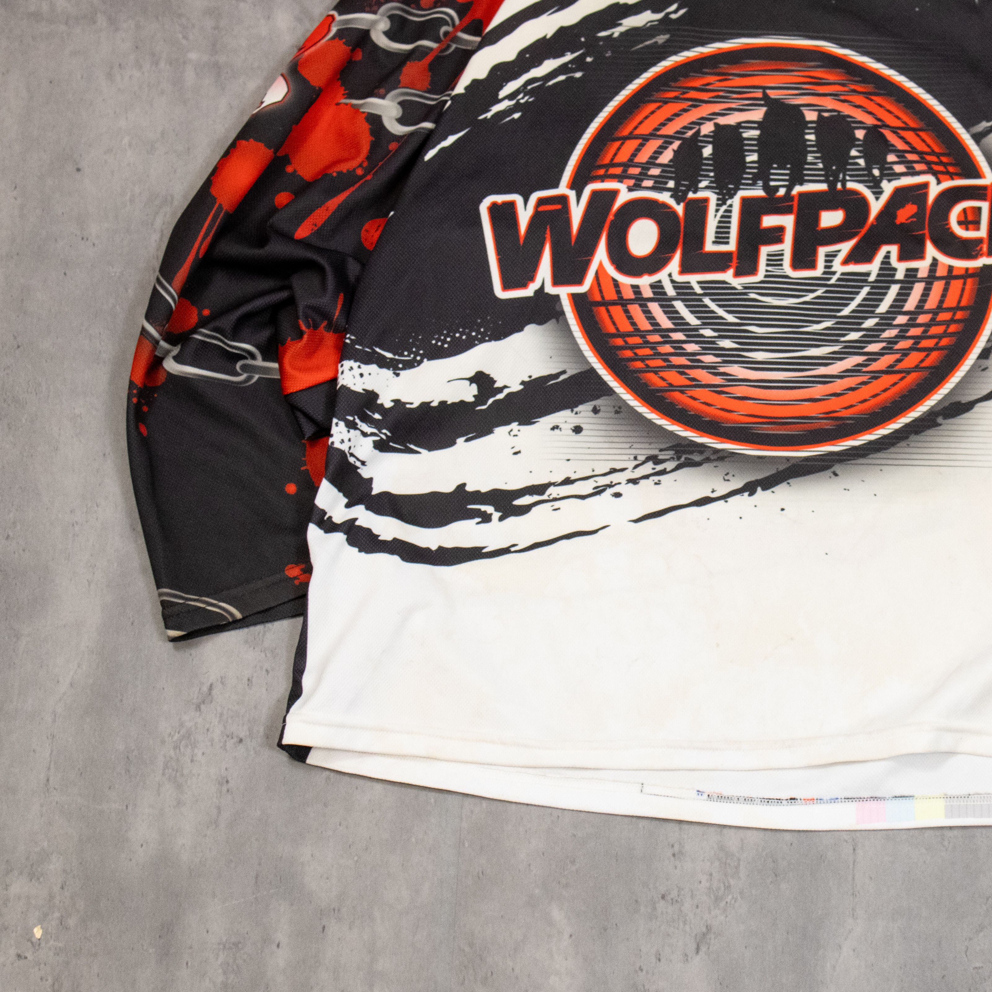 Japanese Brand Y2K 2000's 00's Wolfpack AOP Moto Racing Hockey Jersey Size US M / EU 48-50 / 2 - 5 Thumbnail