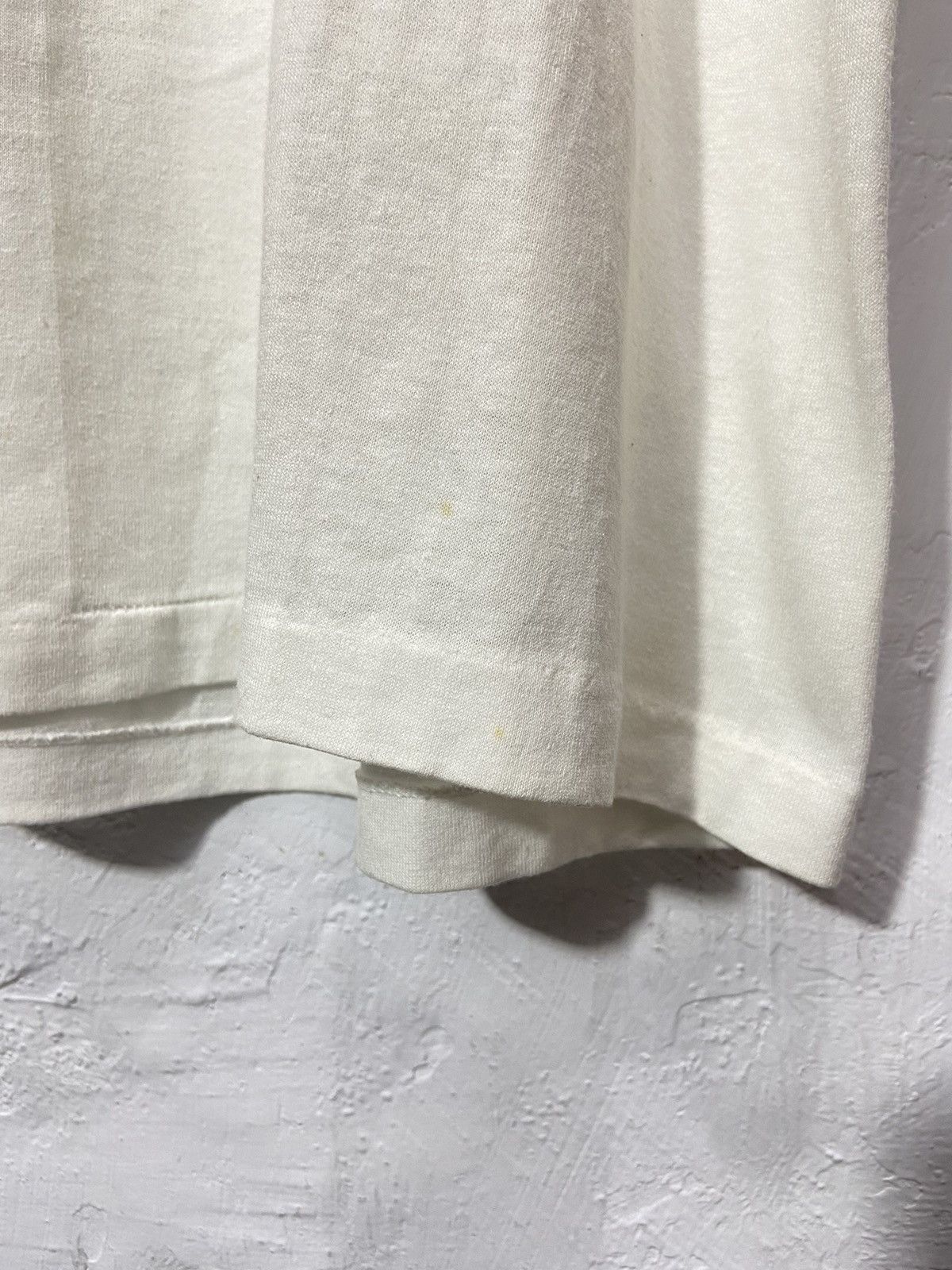 Hanes × Vintage Vintage Hawaii ©️Bhakti Plus Tshirt Size US M / EU 48-50 / 2 - 10 Thumbnail