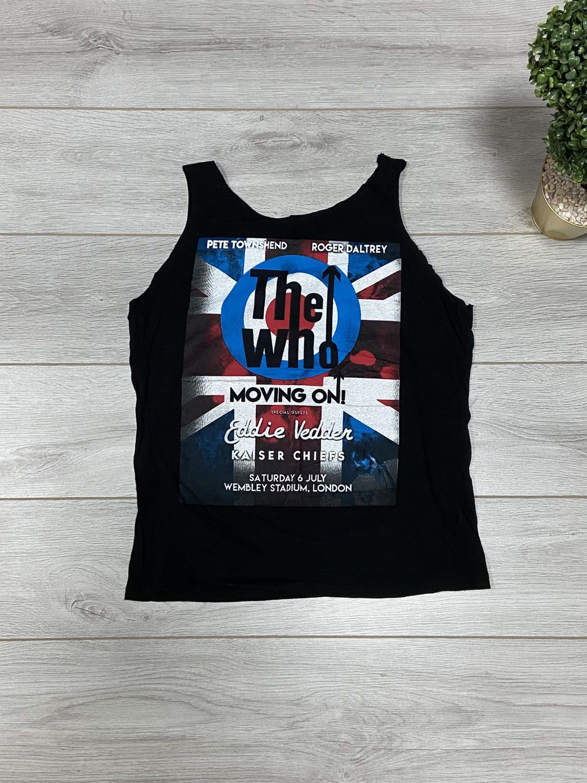 Band Tees 2010s the who moving on Pete townshend tour tshirt Size US L / EU 52-54 / 3 - 2 Thumbnail