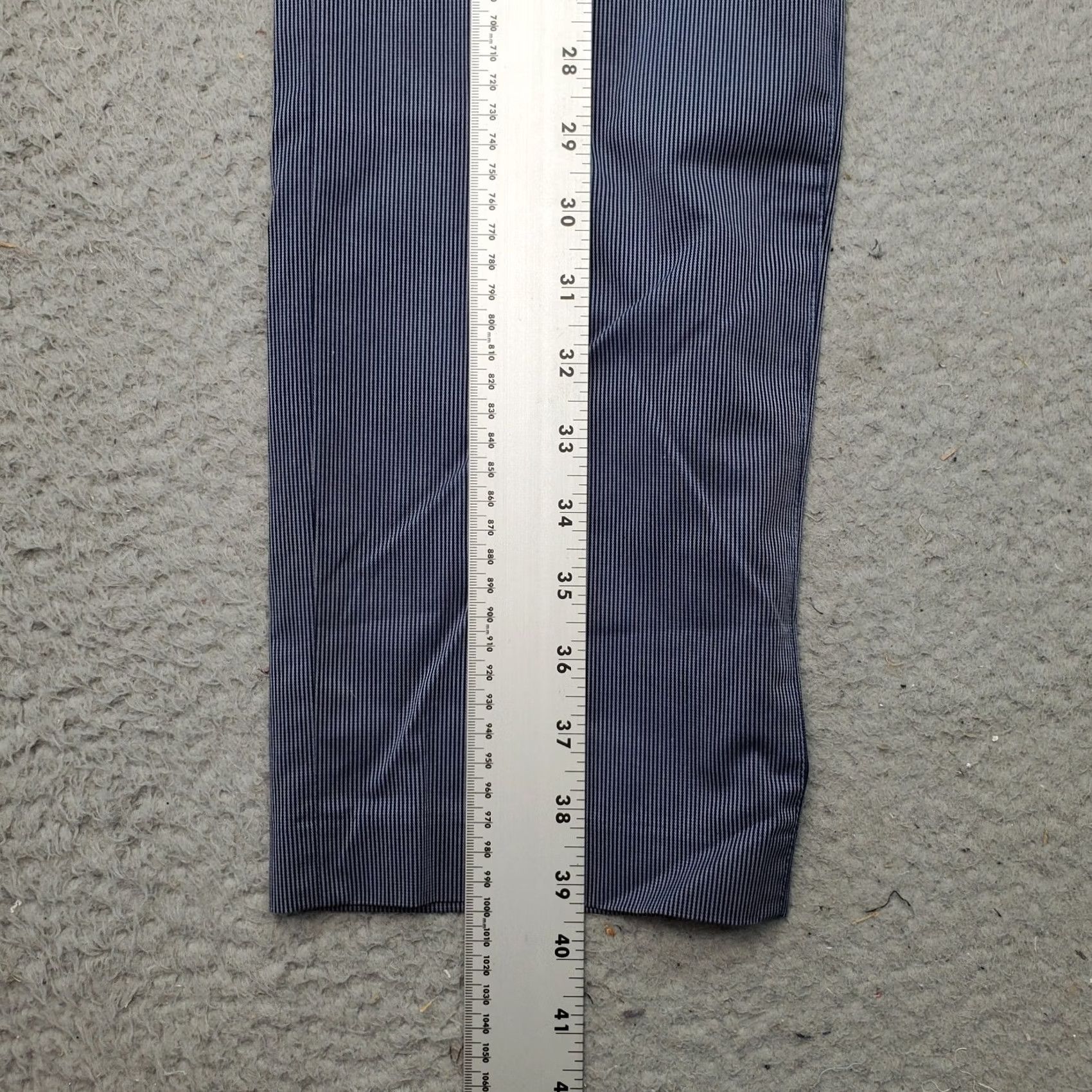 Bonobos Bonobos Dress Pants Mens 30 Multi Pinstripe Slim Friday Slash Pocket Stretchy Dress Pants Mens Size 30 Slim Pinstripe Multicolor Mens Pants Size US 30 / EU 46 - 3 Thumbnail