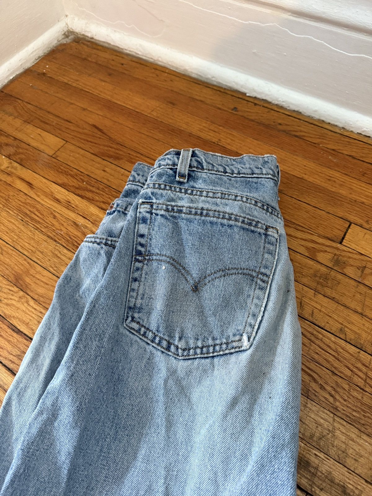 Levi's Vintage Clothing Vintage Levi 560 Loose Fit Taper Jeans Size US 32 / EU 48 - 6 Thumbnail