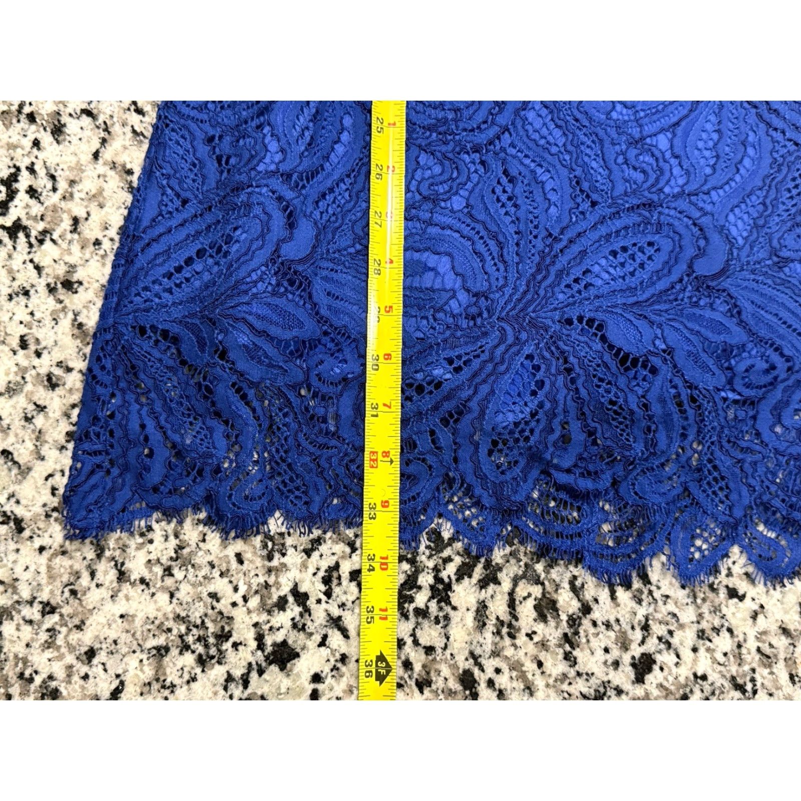 Lilly Pulitzer Lilly Pulitzer Denise Flounce Sleeve Romper Blue Sz 2 - One Piece, Floral, 3/4 Sleeve, Crew Neck, Polyester Lace, Women, Romper, Casual, Regular, Blue Size 26" / US 2 / IT 38 - 4 Thumbnail