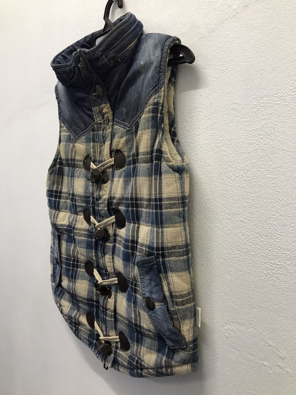 Japanese Brand × Vintage Vintage Garula Since 1982 Sleeveless Jacket Size US M / EU 48-50 / 2 - 5 Thumbnail