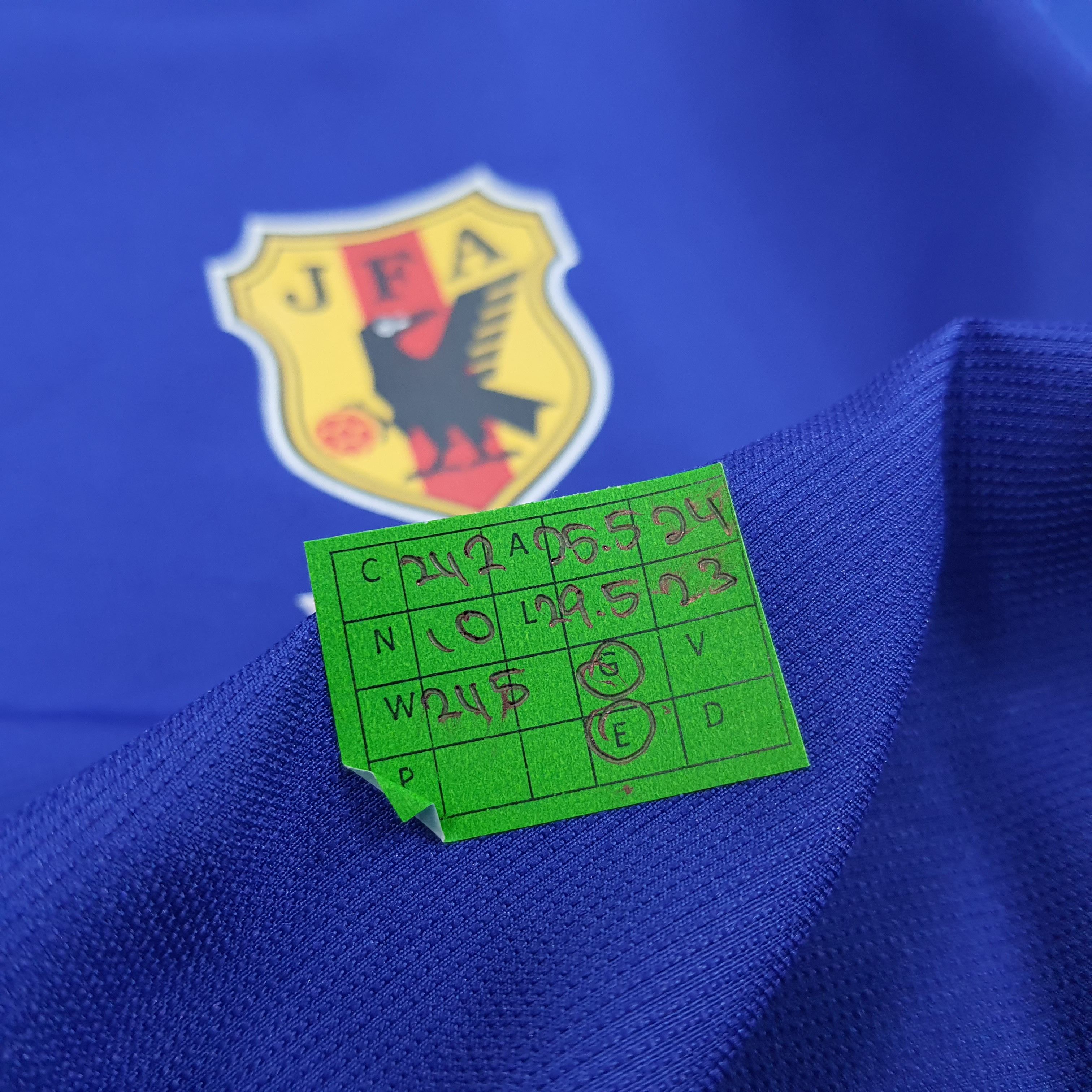 Japanese Brand Vintage 2004 Japan Olympic Games Jersey C242N10 Size US XL / EU 56 / 4 - 7 Thumbnail