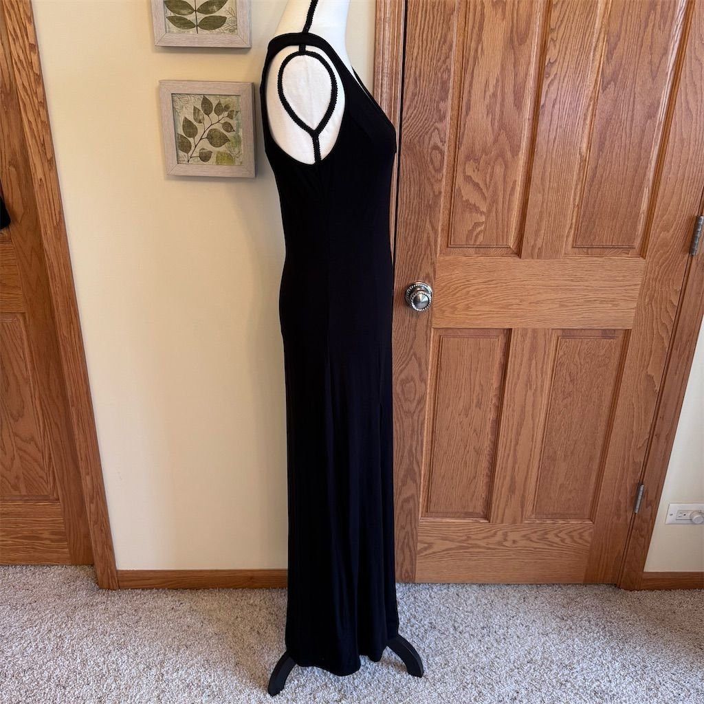 Shein Shein Women's Black Sleeveless V-Neck Maxi Dress Size S 4 Size S / US 4 / IT 40 - 8 Thumbnail