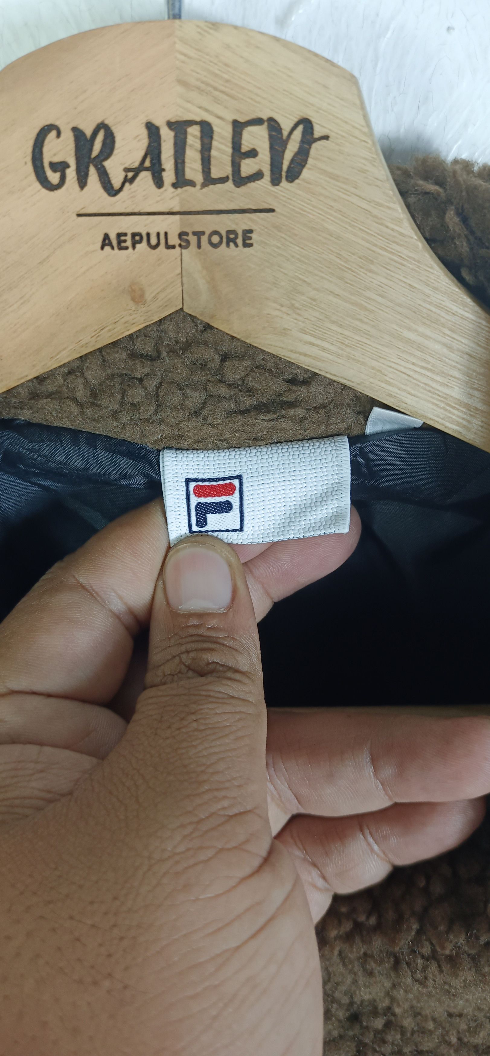 Fila Fila Sherpa Button Up Spell Out Size XL / US 12-14 / IT 48-50 - 14 Thumbnail