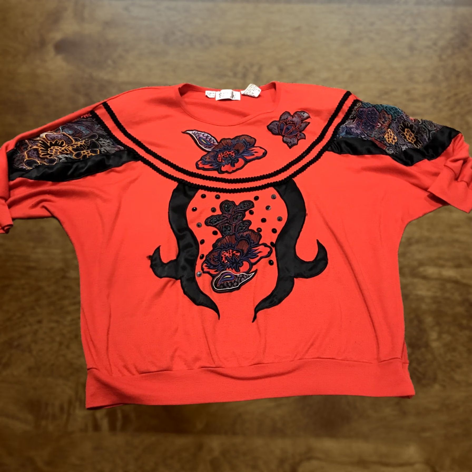 Vintage VINTAGE Holly Sweater 1X Red 3/4 Sleeve Crew Neck Knit Embroidered 80s Womens Pullover B18 Size XL / US 12-14 / IT 48-50 - 1 Thumbnail