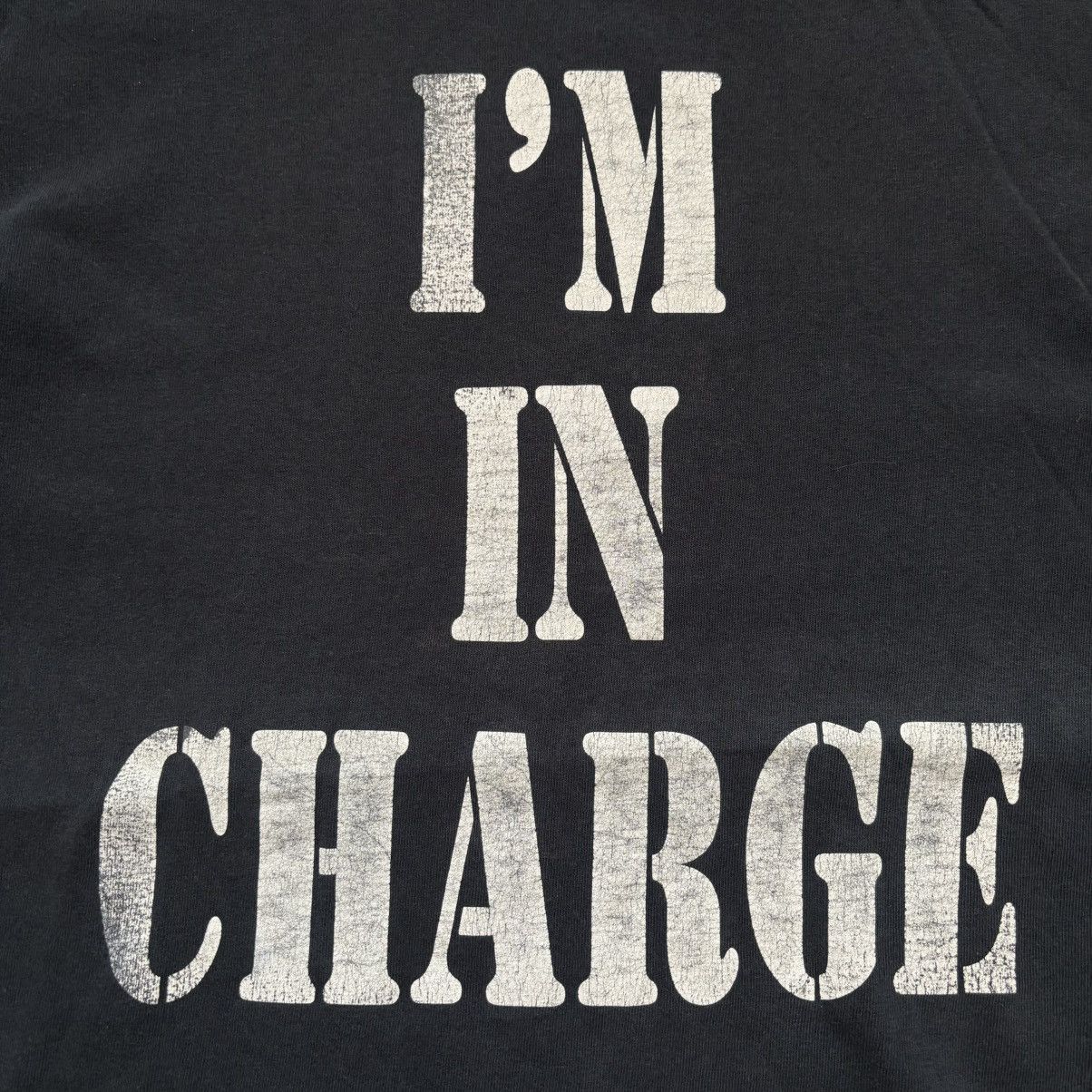 Vintage Vintage 90’s Faded Y2K I’M IN CHARGE T-Shirt Size US M / EU 48-50 / 2 - 4 Thumbnail