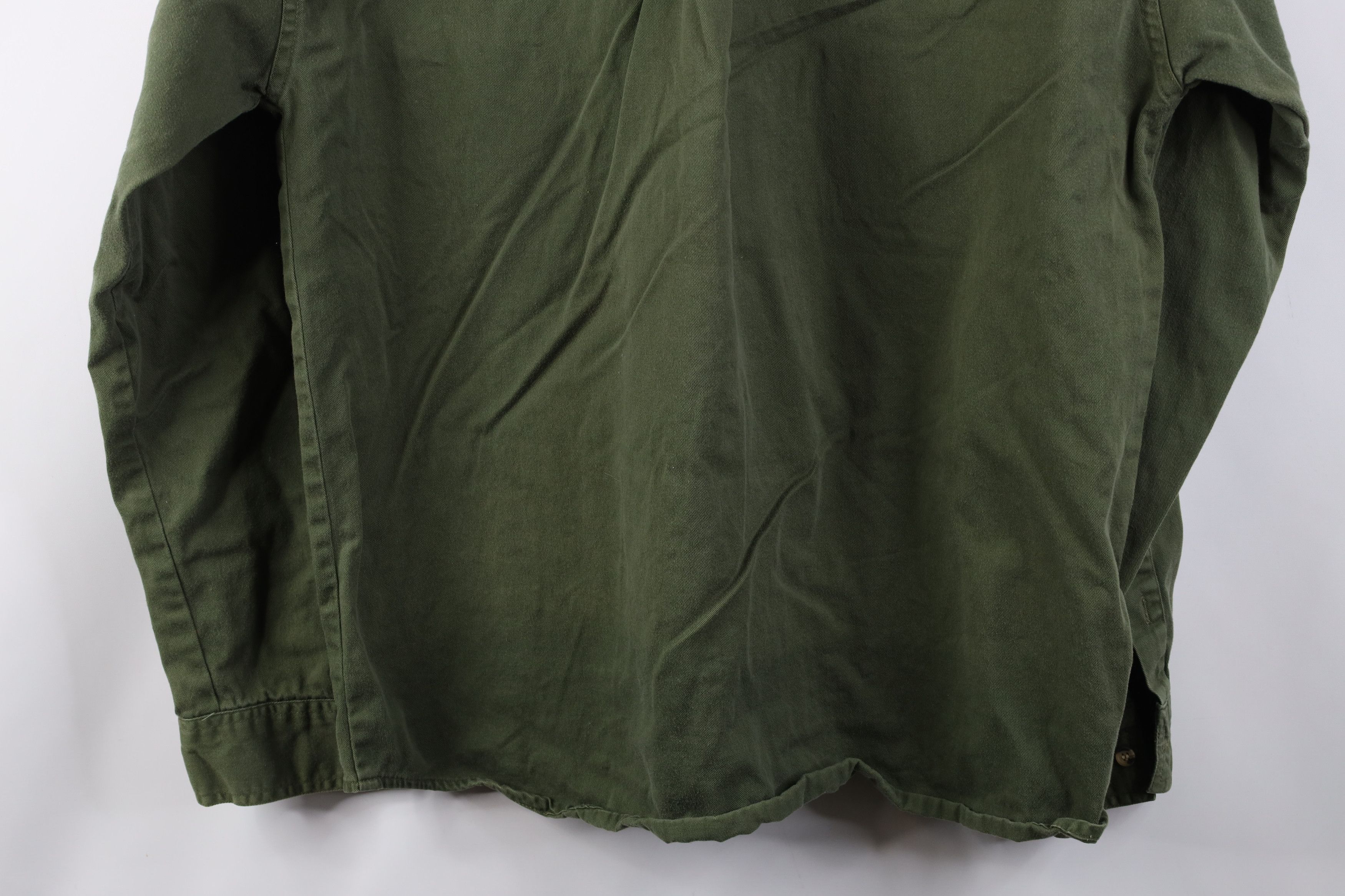 Vintage Vintage 90s Streetwear Cotton Twill Button Down Shirt Green Size US L / EU 52-54 / 3 - 16 Thumbnail