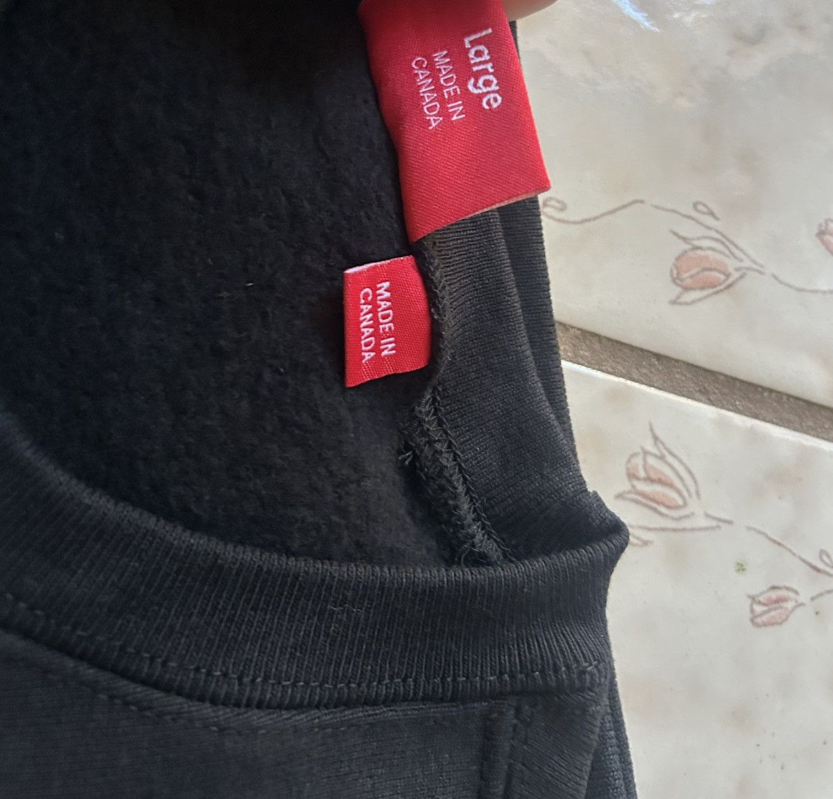 Supreme World Famous Crewneck Size US L / EU 52-54 / 3 - 5 Thumbnail