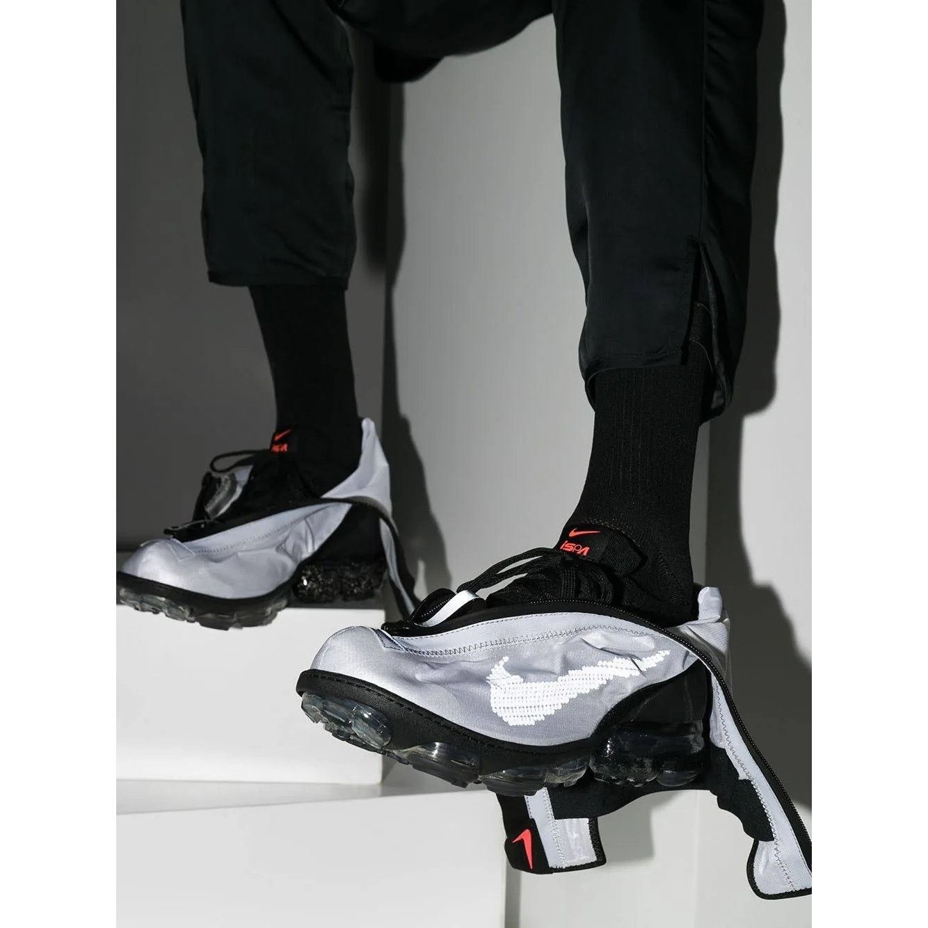 Nike Nike Air VaporMax Flyknit Gator ISPA Metallic Silver 10.5 Size US 10.5 / EU 43-44 - 2 Thumbnail