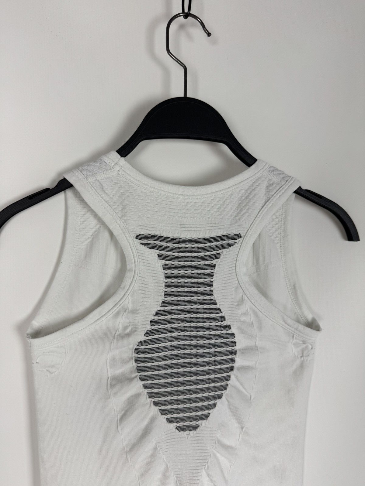 Other X-Bionic Thermal Compression Active Tank-Top Size M / US 6-8 / IT 42-44 - 9 Thumbnail