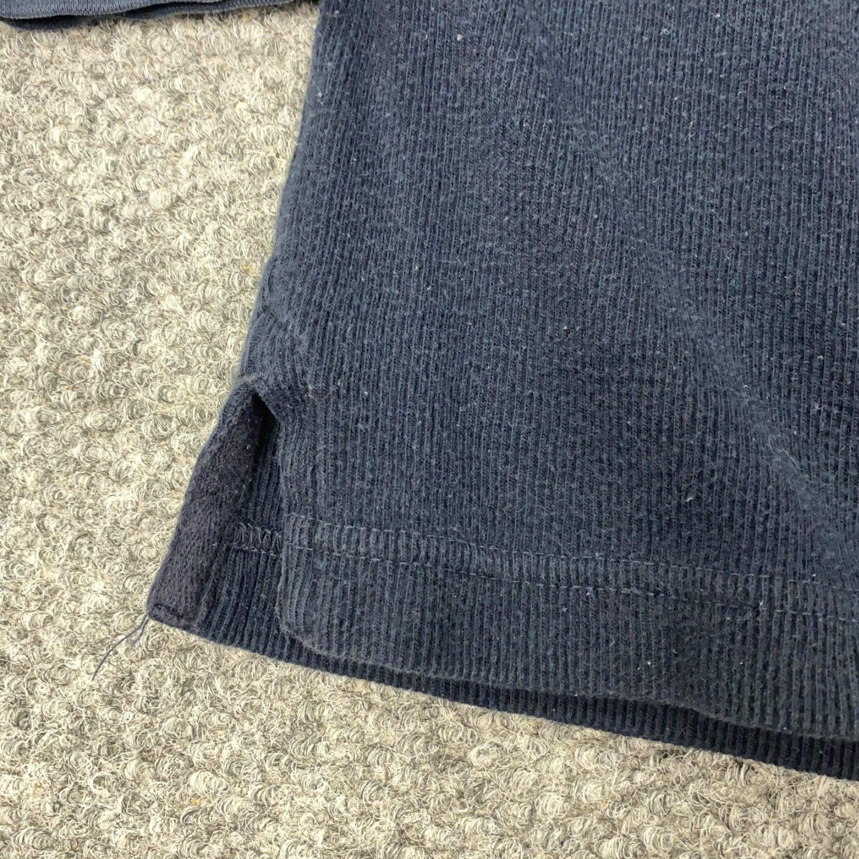 Chaps VINTAGE Chaps Ralph Lauren Sweater Mens 2XL Navy Blue V-Neck Pullover Embroidered Size US XXL / EU 58 / 5 - 5 Thumbnail