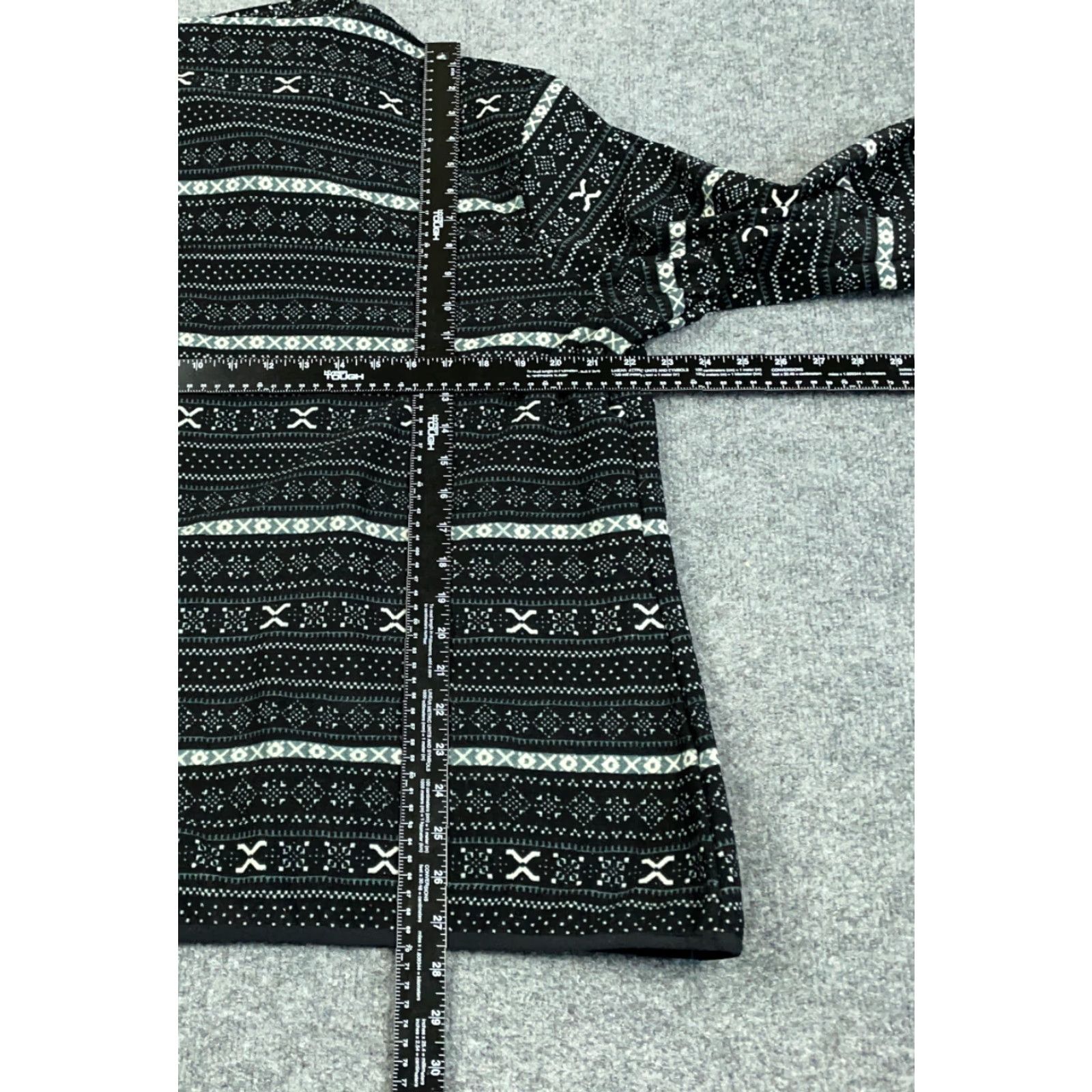 Vintage Ski Lodge Style Jacket Women's XL Black 1/4 Snap Fleece Pullover Tribal Motif Size XL / US 12-14 / IT 48-50 - 3 Thumbnail