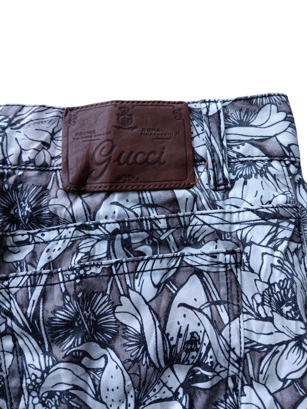 Gucci Gucci all over print floral pants Size 28" / US 6 / IT 42 - 13 Thumbnail