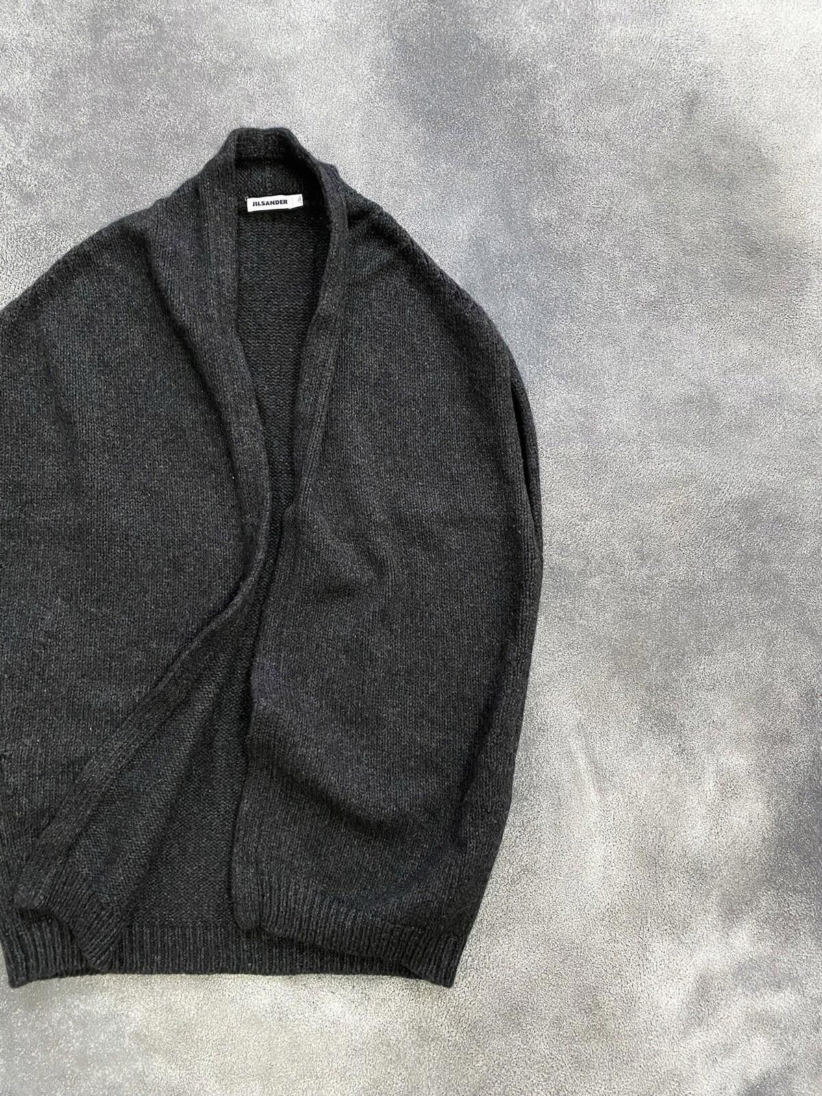 Jil Sander 2017 Jil Sander 100% Cashmere Extra-Long Knit Cape Vest Size L / US 10 / IT 46 - 3 Thumbnail