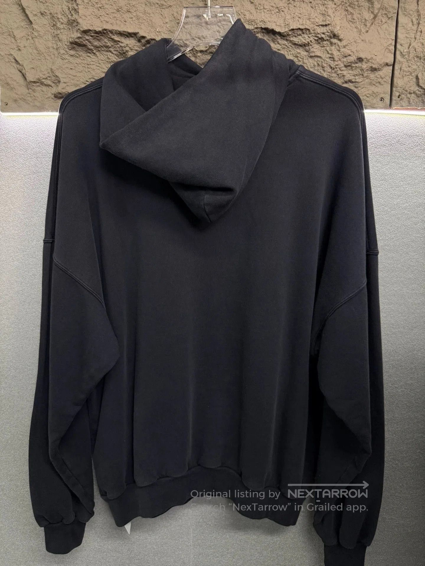 Balenciaga Balenciaga Side Logo Embroidered Sweater. Size US M / EU 48-50 / 2 - 3 Thumbnail