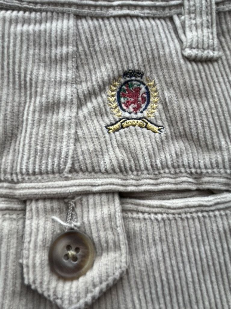 Tommy Hilfiger × Vintage Vintage Tommy Hilfiger Corduroy Pants Size US 29 - 2 Thumbnail