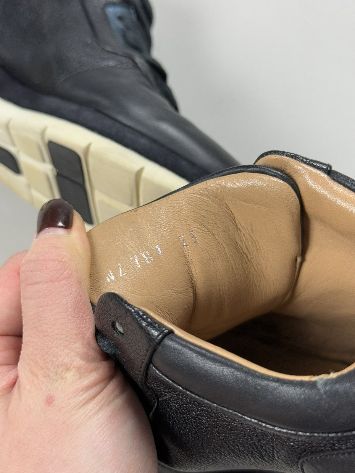 Salvatore Ferragamo Salvatore Ferragamo Leather Low Top Lace Up Sneakers Shoes Size US 7 / IT 37 - 22 Thumbnail
