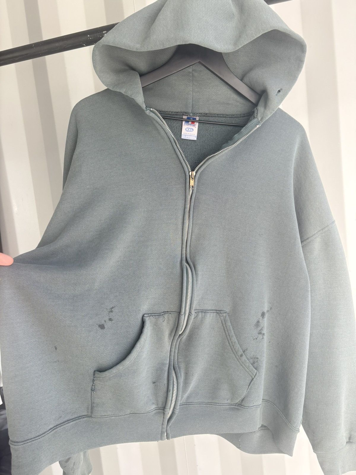 Vintage Russell Thrashed Faded Distressed Zip Hoodie ERD Grunge Band Size US XL / EU 56 / 4 - 4 Thumbnail