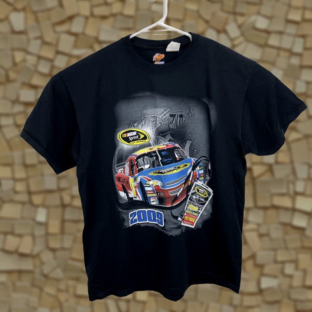 NASCAR Winners Circle Shirt Nascar Mens XL Black Double-Sided 2009 Sprint Cup Series Racing Graphic T-Shirt Size US XL / EU 56 / 4 - 1 Thumbnail