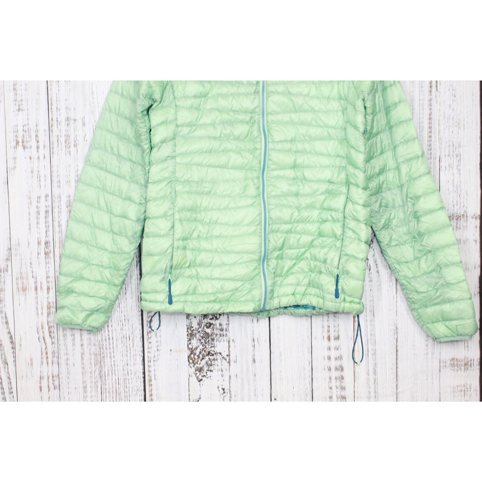 L.L. Bean LL Bean Women's Ultralight 850 Down Sweater Ripstop Size S Size S / US 4 / IT 40 - 3 Thumbnail
