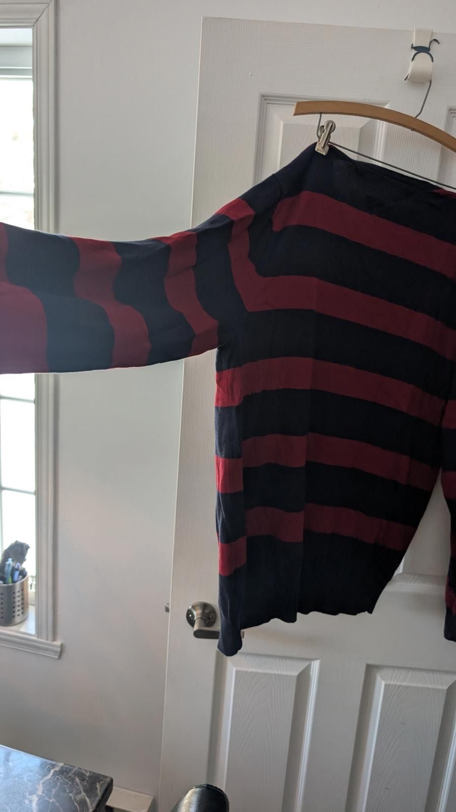 Tommy Hilfiger Tommy Hilfiger Men’s V-Neck Sweater Navy Stripe Size XXL Size US XXL / EU 58 / 5 - 7 Thumbnail