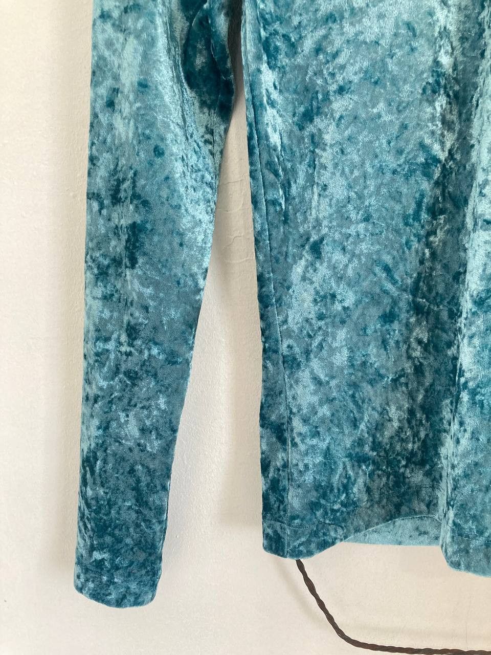 Vivienne Tam Y2k Vivienne Tam Crushed Velvet Turtleneck Top Size XS / US 0-2 / IT 36-38 - 4 Thumbnail