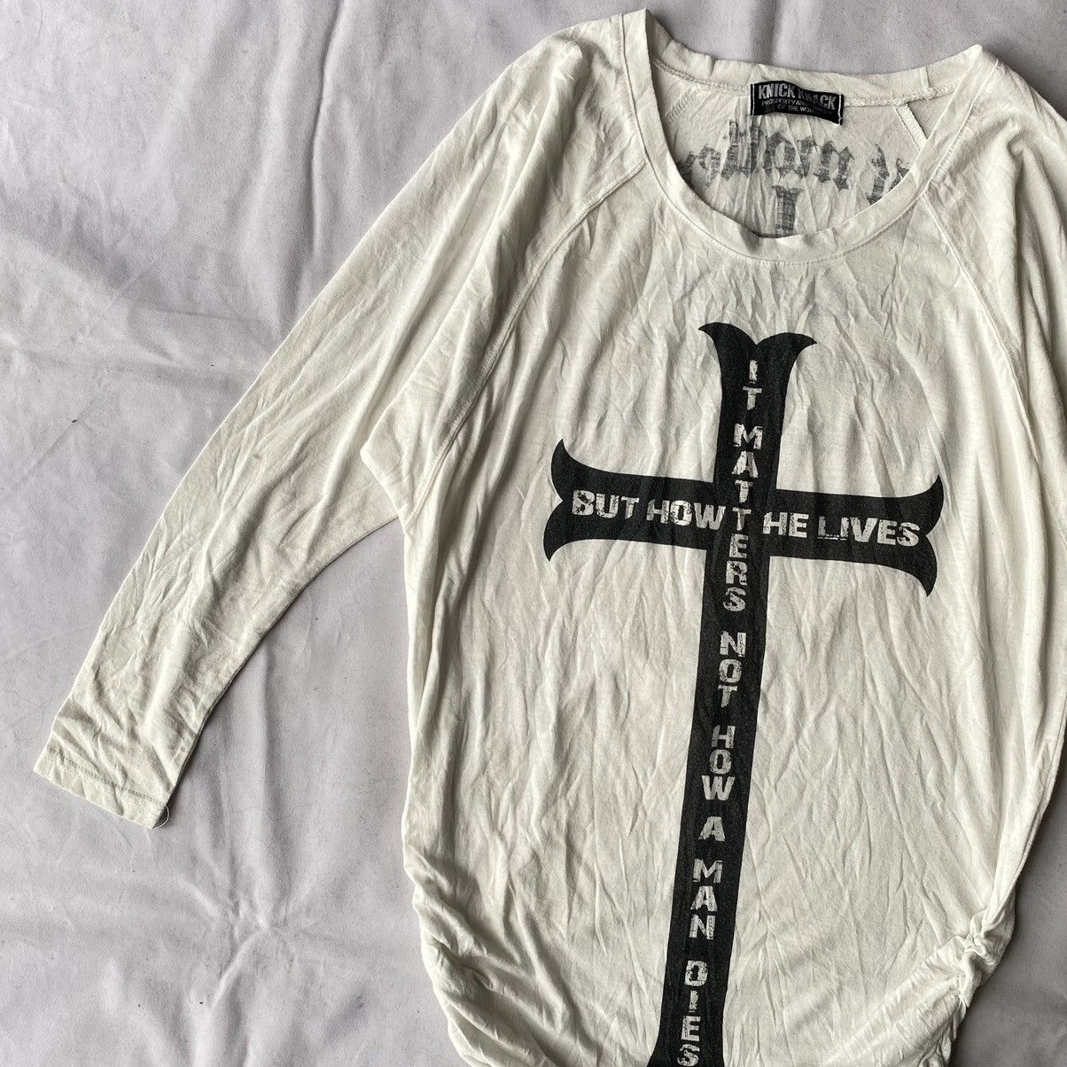 If Six Was Nine × Japanese Brand × Le Grande Bleu (L.G.B.) Y2K Edgy Gothic Grunge Cross “It Matters” Ruched Hem Tees Size L / US 10 / IT 46 - 3 Thumbnail