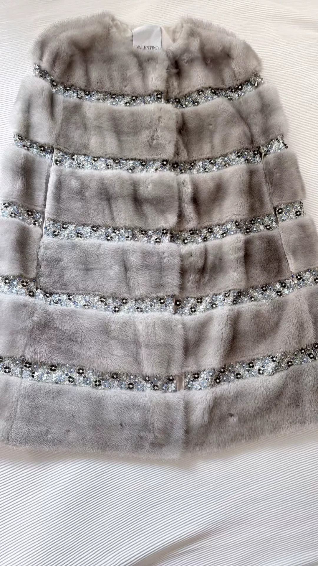 Valentino Valentino Light Gray Mink Fur Coat Size M / US 6-8 / IT 42-44 - 1 Thumbnail